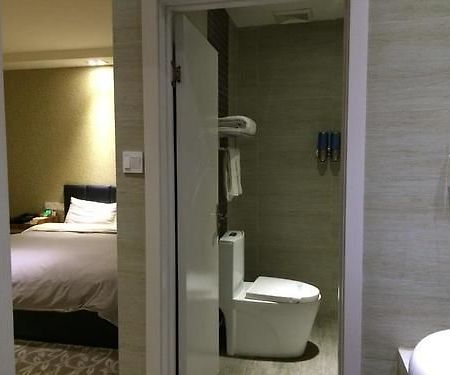 Xo Fashion Theme Hotel Dongying Екстериор снимка